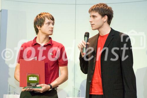 (C) fotodienst/Anna Rauchenberger -  Wien, am 28.09.2009 - Heute wurde im Rahmen einer Gala in der Wirtschaftskammer Österreich der Staatspreis für Multimedia und e-Business verliehen. FOTO: Preisträger der FH Hagenberg mit dem Projekt 'CRISTAL': Innovationspreis - IKT Innoation für den Aufschwung