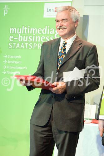 (C) fotodienst/Anna Rauchenberger -  Wien, am 28.09.2009 - Heute wurde im Rahmen einer Gala in der Wirtschaftskammer Österreich der Staatspreis für Multimedia und e-Business verliehen. FOTO: Univ. Prof. Dr. Gerald Futschek, Präsident, Österreichische Computer Gesellschaft