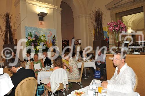 (c) fotodienst/ sonja burtscher, 23. Juli 2009, Restaurant Hansen in Wien.Das Österreichische Genussbarometer ist die erste wissenschaftliche Erhebung zum Genussverhalten der Österreicherinnen und Österreicher. Im zweiten Teil des Genussbarometers stehen die Genusstypologie und der direkte Zusammenhang mit der Lebensqualität im Vordergrund der Betrachtung. Im Teil 2 der österreichweiten Untersuchung präsentiert 