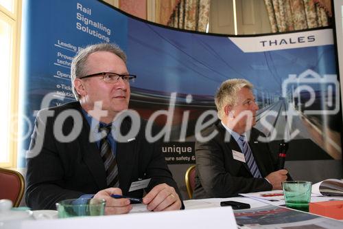 (C) fotodienst/Anna Rauchenberger - Wien 07.02.2008  - Thales Rail Signalling Solutions: Innovative Eisenbahn-Lösungen für sicheren Transport auf Europas Schienen. FOTO v.l.: Klaus Wustrack (Vice President Communications, Security Solutions & Services, Paris), DI Dr. Alfred Veider (GF der Thales Rail Signalling Solutions GesmbH, Wien).