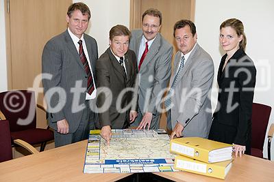 Pressekonferenz der Firma Helios, Vorstellung von Bauprojekten, Schloß Merseburg