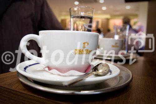 Wiedereröffnung Tchibo Filiale Salzburg Paris-Lodron-Str. 2, 2008-11-20 

Bild: fotodienst.at/Chris Hofer