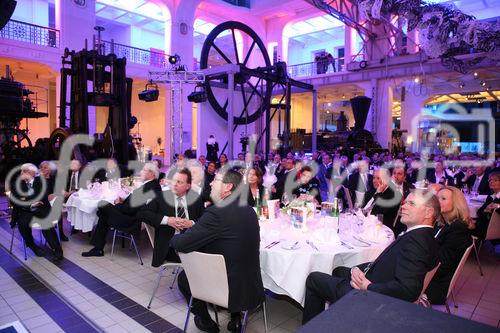 (C) fotodienst/Anna Rauchenberger - Wien, 20.3.2009 - Heute feierte die KBA-Mödling AG in Anwesenheit hochrangiger Ehrengäste aus Politik und Wirtschaft sowie führender Repräsentanten der deutschen Muttergesellschaft Koenig & Bauer AG (KBA) ihr 160-jähriges Firmenjubiläum im Technischen Museum Wien. Gleichzeitig wurde auch ein Führungswechsel gefeiert. 