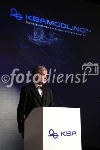 (C) fotodienst/Anna Rauchenberger - Wien, 20.3.2009 - Heute feierte die KBA-Mödling AG in Anwesenheit hochrangiger Ehrengäste aus Politik und Wirtschaft sowie führender Repräsentanten der deutschen Muttergesellschaft Koenig & Bauer AG (KBA) ihr 160-jähriges Firmenjubiläum im Technischen Museum Wien. Gleichzeitig wurde auch ein Führungswechsel gefeiert. FOTO: DI Albrecht Bolza-Schünemannn (Vorsitzender Vorstand Erzeugnisentwicklung und Personalmanagement
Bogenmaschinen)