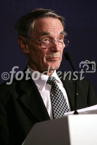 (C) fotodienst/Anna Rauchenberger - Wien, 20.3.2009 - Heute feierte die KBA-Mödling AG in Anwesenheit hochrangiger Ehrengäste aus Politik und Wirtschaft sowie führender Repräsentanten der deutschen Muttergesellschaft Koenig & Bauer AG (KBA) ihr 160-jähriges Firmenjubiläum im Technischen Museum Wien. Gleichzeitig wurde auch ein Führungswechsel gefeiert. 