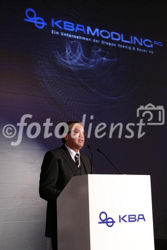 (C) fotodienst/Anna Rauchenberger - Wien, 20.3.2009 - Heute feierte die KBA-Mödling AG in Anwesenheit hochrangiger Ehrengäste aus Politik und Wirtschaft sowie führender Repräsentanten der deutschen Muttergesellschaft Koenig & Bauer AG (KBA) ihr 160-jähriges Firmenjubiläum im Technischen Museum Wien. Gleichzeitig wurde auch ein Führungswechsel gefeiert. FOTO: Vorstandsvorsitzende KommR Wolfgang Schischek (KBA-Mödling)