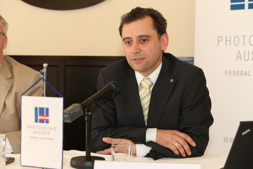  (c) fotodienst / Katharina Schiffl - Wien, am 13.03.2014 - PVA Elektrizitätsabgabe auf Eigenstromverbrauch nahtlos streichen - FOTO: Markus Rauchenecker, Geschäftsführer marasolar GmbH: