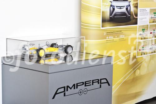  (c) fotodienst/Boaz Heller - Luzern, 7.2.2012. Welche politischen Handlungsansätze und privatwirtschaftlichen Massnahmen sind am besten geeignet, der Schweiz den Weg in die Elektromobilität zu ebnen?