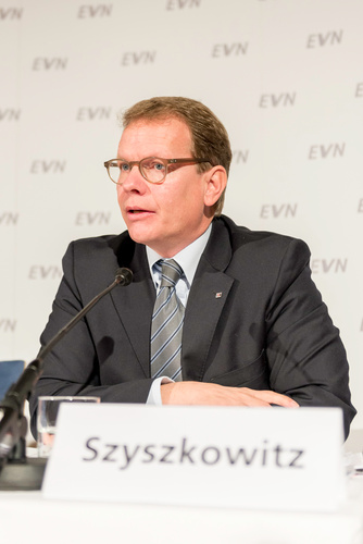 EVN AG: Ergebnispräsentation des Geschäftsjahres 2012/13. Foto: Mag. Stefan Szyszkowitz, MBA, Vorstandsmitglied