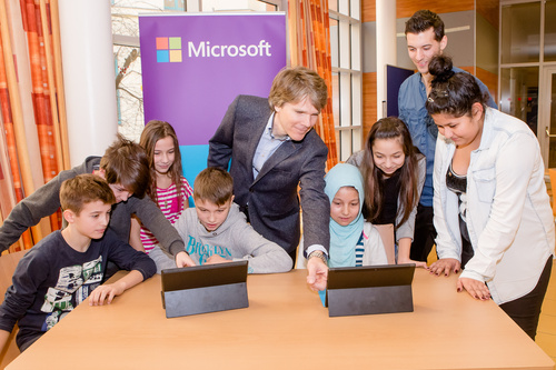 Aktionstag Sicheres Internet: Internet-Sicherheit für Kinder in Schulen 