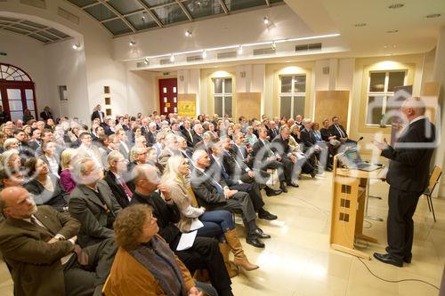  (c) fotodienst/Anna Rauchenberger - Wien, am 10.01.2012 - Heute fand im Stephaniesaal des Curhauses am Stephansplatz die Jahresauftaktveranstaltung des Bankhauses Spängler statt. FOTO  Matthias Horx, Zukunfts- und Trendforscher Matthias Horx, Zukunfts- und Trendforscher: