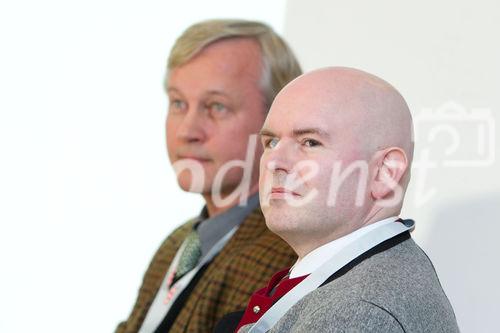 (C)fotodienst/Anna Rauchenberger Wien, 01.12.2010 -  Die Fachgruppe Unternehmensberatung und IT der Wirtschaftskammer Wien in Kooperation mit Conect Eventmanagement GmbH lud heute zu ‚Entwicklung des internationalen Software- und IT-Diensleistungsmarktes’ in das Suite Hotel am Kahlenberg. Ziel des Events ist es, Entscheidungsträgern aus Politik, Wirtschaft, IT und Wissenschaft einen Überblick über die Entwicklung des internationalen Software und IT Dienstleistungsmarktes zu geben. FOTO v.l.: ao. Univ. Prof. Dr. Rony G. Flatscher, WU Wien,