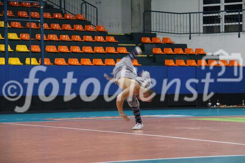 Europäischer Shaolin Wushu Verband präsentiert Shaolin Wushu 30.4.2010 (c) julia fuchs für fotodienst am Foto: Shaolin Skorpion Boxen