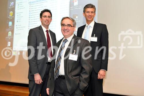 1. Swiss Business - & IT - Service-management Forum 2010
Technopark Zürich.
Vlnr. Matias Eugster ( Karer Consulting ), Miguel Jimenez ( HDSV ), Guido Schmid ( HDSV ).