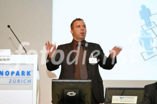 1. Swiss Business - & IT - Service-management Forum 2010
Technopark Zürich.
Thomas Spring ( plain it AG ).