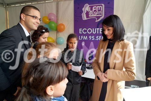 fotodienst/ Christian Kemp;Paris - Im Rahmen des European Year of Volunteering (EYV) macht die EYV-Tour 2011 ab 14. April Station in Paris.