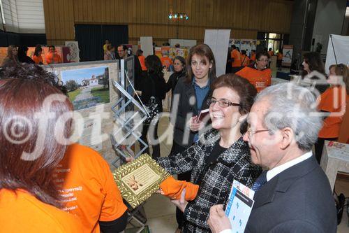 (C)fotodienst/Nataly Thieu: Im Rahmen des European Year of Volunteering (EYV) macht die EYV-Tour 2011 vom 4. bis zum 6. April 2011 Station in Nicosa, Zypern. 