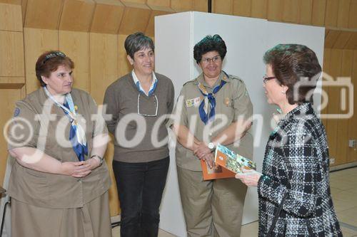 (C)fotodienst/Nataly Thieu: Im Rahmen des European Year of Volunteering (EYV) macht die EYV-Tour 2011 vom 4. bis zum 6. April 2011 Station in Nicosa, Zypern. 