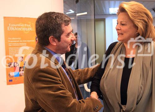 George Kaminis Mayor of Athens  (L), Louka Katseli , Minister  of Labour and Social Insurances (R)