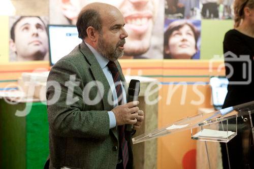 (C)fotodienst/ Alvaro Hurtado: Madrid - 2011 ist das Europäische Jahr der Freiwilligen. Die Promotion-Kampange, die derzeit durch Europa tourt, macht vom 28. Februar bis 6. März Station in Madrid. 