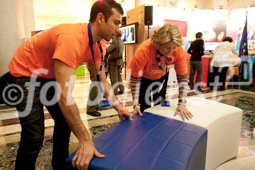 (C)fotodienst/ Alvaro Hurtado: Madrid - 2011 ist das Europäische Jahr der Freiwilligen. Die Promotion-Kampange, die derzeit durch Europa tourt, macht vom 28. Februar bis 6. März Station in Madrid. 