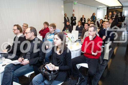 (C)fotodienst/Anna Rauchenberger Wien, 02.03.2011 - TomTom, weltweit führender Anbieter von Navigationslösungen und standortbezogenen Diensten, gab heute die exklusive Zusammenarbeit mit A1 bekannt. Gemeinsam bieten TomTom und A1 die TomTom LIVE Services inklusive HD Traffic erstmals in Österreich an. TomTom HD Traffic™ ist der weltweit genaueste und aktuellste  Verkehrsinformationsdienst. Die TomTom LIVE Services versorgen Fahrer mit nützlichen Informationen in Echtzeit, die dabei helfen, Zeit, Geld und Kraftstoff zu sparen. TomTom HD Traffic und die LIVE Services stehen Autofahrern in Österreich ab sofort zur Verfügung.