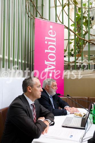 (c) fotodienst / Johannes Brunnbauer | Präsentation des 'T-Mobile Umwelt- und Nachhaltigkeitsfonds' 
Im Bild.vlnr.:
Robert Chvátal und Franz Fischler