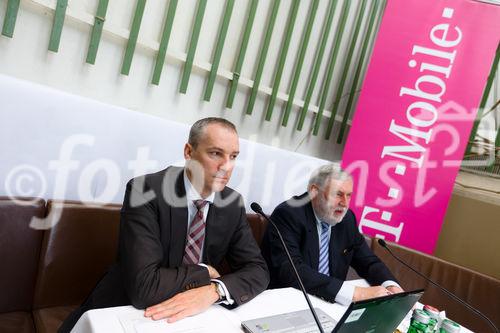 (c) fotodienst / Johannes Brunnbauer | Präsentation des 'T-Mobile Umwelt- und Nachhaltigkeitsfonds' 
Im Bild.vlnr.:
Robert Chvátal und Franz Fischler