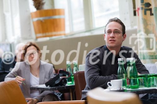 (c) fotodienst / Johannes Brunnbauer | Präsentation des 'T-Mobile Umwelt- und Nachhaltigkeitsfonds' 
Im Bild.vlnr.: