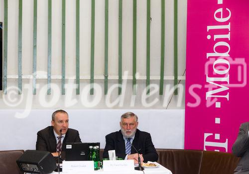 (c) fotodienst / Johannes Brunnbauer | Präsentation des 'T-Mobile Umwelt- und Nachhaltigkeitsfonds' 
Im Bild.vlnr.:
Robert Chvátal und Franz Fischler