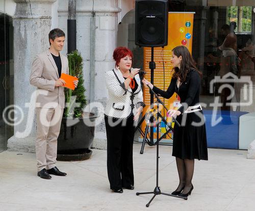 (C) fotodienst/ Daniel Novakovic- Ljubljana, 20.5.2011 - STA marketing; Im Rahmen des European Year of Volunteering (EYV) macht die EYV-Tour 2011 ab 20. Mai Station in Ljubljana, Slovenien. FOTO:  Foto: Ms. Vlasta Nussdorfer, Senior State Prosecutor at Office of the State Prosecutor General of the Republic of Slovenia, president of association called Beli obroÄ Slovenije (White Ring Association Slovenia) and president of Klub z razlogom (Club for a reason)