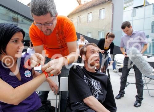 (C) fotodienst/ Daniel Novakovic- Ljubljana, 20.5.2011 - STA marketing; Im Rahmen des European Year of Volunteering (EYV) macht die EYV-Tour 2011 ab 20. Mai Station in Ljubljana, Slovenien.