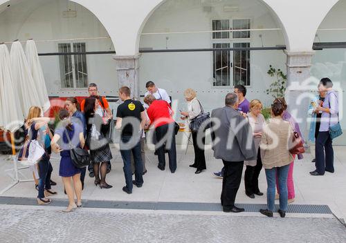 (C) fotodienst/ Daniel Novakovic- Ljubljana, 20.5.2011 - STA marketing; Im Rahmen des European Year of Volunteering (EYV) macht die EYV-Tour 2011 ab 20. Mai Station in Ljubljana, Slovenien.