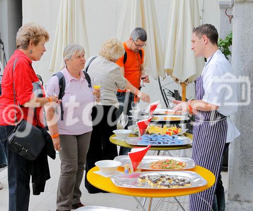 (C) fotodienst/ Daniel Novakovic- Ljubljana, 20.5.2011 - STA marketing; Im Rahmen des European Year of Volunteering (EYV) macht die EYV-Tour 2011 ab 20. Mai Station in Ljubljana, Slovenien.