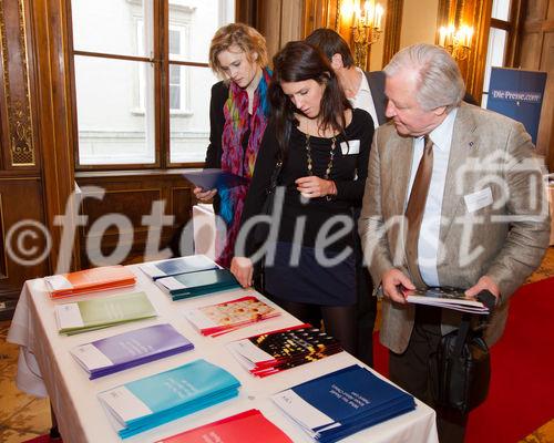  (c) fotodienst/Anna Rauchenberger - Wien, am 08.11.2011 –  Beim von CMS-rrh veranstalteten Event 'Fokus China – was Sie über das Business in China unbedingt wissen sollten' beleuchteten Rechtsexperten aus Shanghai und Wien die rechtlichen und steuerlichen Rahmenbedingungen für den Expansionskurs nach China.