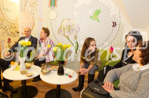 (c) fotodienst/Anna Rauchenberger - Wien, am 16.03.2012 – Tag der offenen Tür bei „medsyn“, einem modernen Ärzte- und Therapiezentrum mit vielfältigen Fachbereichen, das eine umfassende und hochqualifiziert medizinische Betreuung bietet.