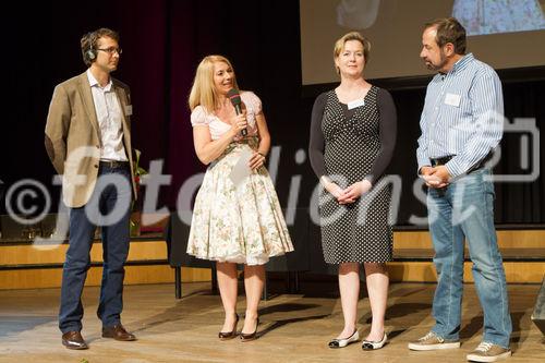  (c) fotodienst/Anna Rauchenberger - Wien, am 01.05.2012 – Die SozialMarie, ein Preis, der soziale Innovation auszeichnet, wurde heuer zum achten Mal  von der Unruhe Privatstiftung vergeben. Auch diesmal bewarben sich Teilnehmer aus Österreich sowie aus dem benachbarten Ausland um den begehrten Preis. FOTO v.l.  Milan Gauder (Ehrenschutz), Barbara van Melle, Moderation,  Mag. Susanne Schubert-Lustig (Ehrenschutz),  Francis Lustig (Ehrenschutz),: