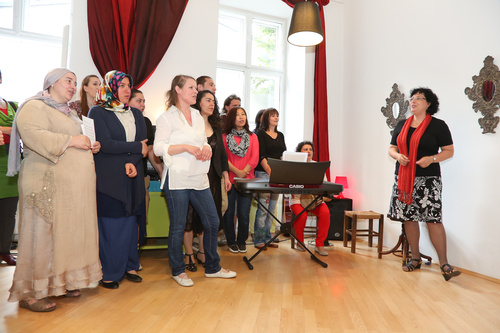  (c) fotodienst/Katharina Schiffl - Wien, am 28.07.2013 - Die biak (bildungsakademie) feiert ihr erstes Jahr mit Studierenden, Lehrenden, Freunden und Partnern aus Wirtschaft und Politik.