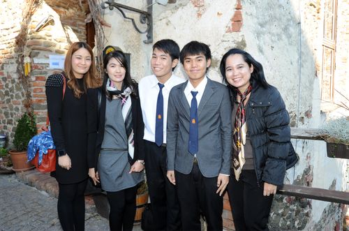 Güssing Renewable Energy hat am Freitag auf Burg Güssing die deutschsprachige Version des Facebook-Spiels Great King City vorgestellt. Im Bild: