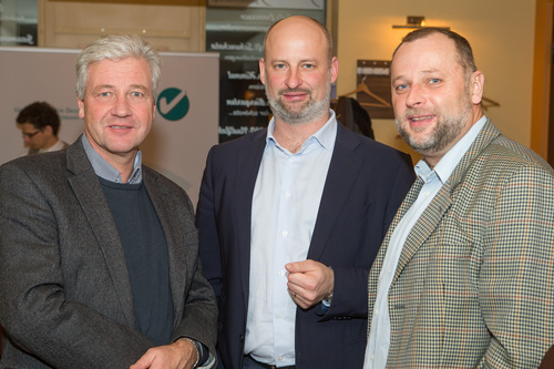 Die Gesellschaft für Ökologie und Abfallwirtschaft hat auf ihrer 20. Generalversammlung am 18.1.2018 einen neuen Vorstand gewählt und damit einen Generationenwechsel eingeleitet. Im Bild: v.l.n.r. Mag. Dr. Wolfgang Stanek (Water & Waste), DI Mag. Thomas Kasper (Vorstand Gesellschaft für Ökologie und Abfallwirtschaft) und DI Eberhard Reil (BIO-Brennstoff)