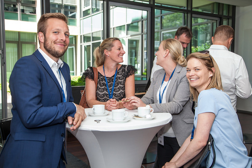Das Motto der 20. DIRK-Konferenz orientiert sich an der aktuellen Diskussion um das Spannungsfeld zwischen der Legalität und der Legitimität wirtschaftlichen Handelns.