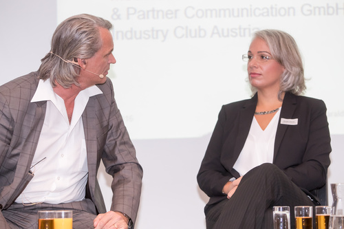 Der Travel Industry Club Austria lud zu einer Diskussion über die Vor- und Nachteile ökologischen und sozialen Handels (CSR) ins Hotel Le Meridien. V.l.n.r. Wilfried Seywald (Moderation), Kerstin Dohnal (Destination: Development).
