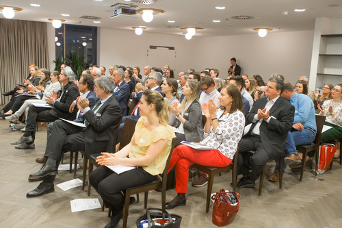 Bei einem Networking des Travel Industry Club Austria im Wiener Falkensteiner Hotel Margareten diskutierten Experten über die Ergebnisse einer aktuellen Untersuchung zum Thema 