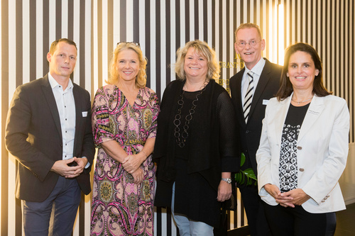 (c) www.fotodienst.at / Anna Rauchenberger – Wien, 04.10.2018 - Travel Industry Club Austria Diskussion zu Beschäftigungsprognosen: v.l.n.r. Berend Tusch (vida), Michaela Reitterer (ÖHV), Eva Buzzi (ÖBB Rail Tours), Harald Hafner (Travel Industry Club Austria), Angela Pengl-Böhm.
