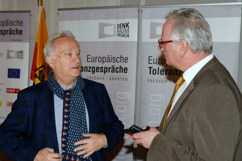 Im Spiegelsaal der Kärntner Landesregierung präsentierte der Denk.Raum.Fresach am 19. Jänner 2016 das Programm der Europäischen Toleranzgespräche 2016. Mit dabei PEN-Präsident Helmuth A. Niederle, DRF-Präsident Hannes Swoboda, Friedensforscherin Bettina Gruber, Landtagspräsident Reinhart Rohr, Villachs Bürgermeister Günther Albel, Superintendent Manfred Sauer, Business Frauen Center Chefin Daniela Stein und Architekt Peter Nageler.