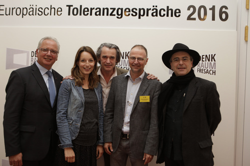 Zum Auftakt der Europäischen Toleranzgespräche 2016 lud der Kärntner Landeshauptmann Peter Kaiser die Teilnehmer zu einem Empfang ins Parkhotel Villach. Im Bild: Landtagspräsident Reinhart Rohr, ORF-Moderatoren Margit Piskaty und Andreas Kimeswenger, Pfarrer Hans-Peter Premur.