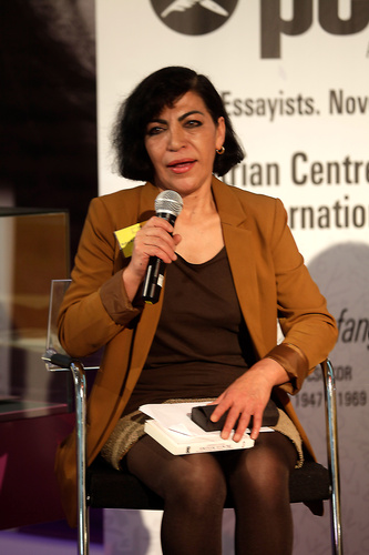 Nahid Bagheri-Goldschmied, Autorin