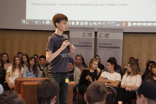 Im Rahmen der Europäischen Toleranzgespräche 2017 diskutierten rund 200 Schülerinnen und Schüler im Congress Center Villach mit Experten über die Zukunft der Freiheit, insbersonder Meinungs- und Pressefreiheit sowie die Freiheit des Internet.