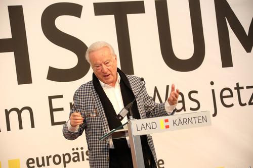 Das Programm der Europäischen Toleranzgespräche 2023 wurde am Dienstag 28. Februar im Spiegelsaal der Landesregierung in Klagenfurt vorgestellt. Im Bild: Kuratoriumspräsident Hannes Swoboda.