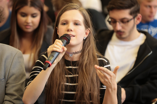 205367